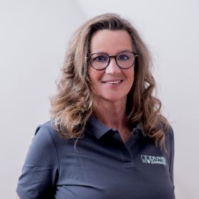 Foto von Janett, Teammitglied vom Zahnarzt Dr. Preis